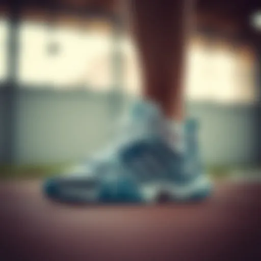 Adidas Torsion 90'lar showcasing unique design elements